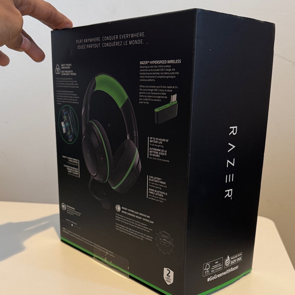 NIB RAZER KAIRA HYPERSPEED wireless multi platform gaming headset black and neon - Picture 11 of 14